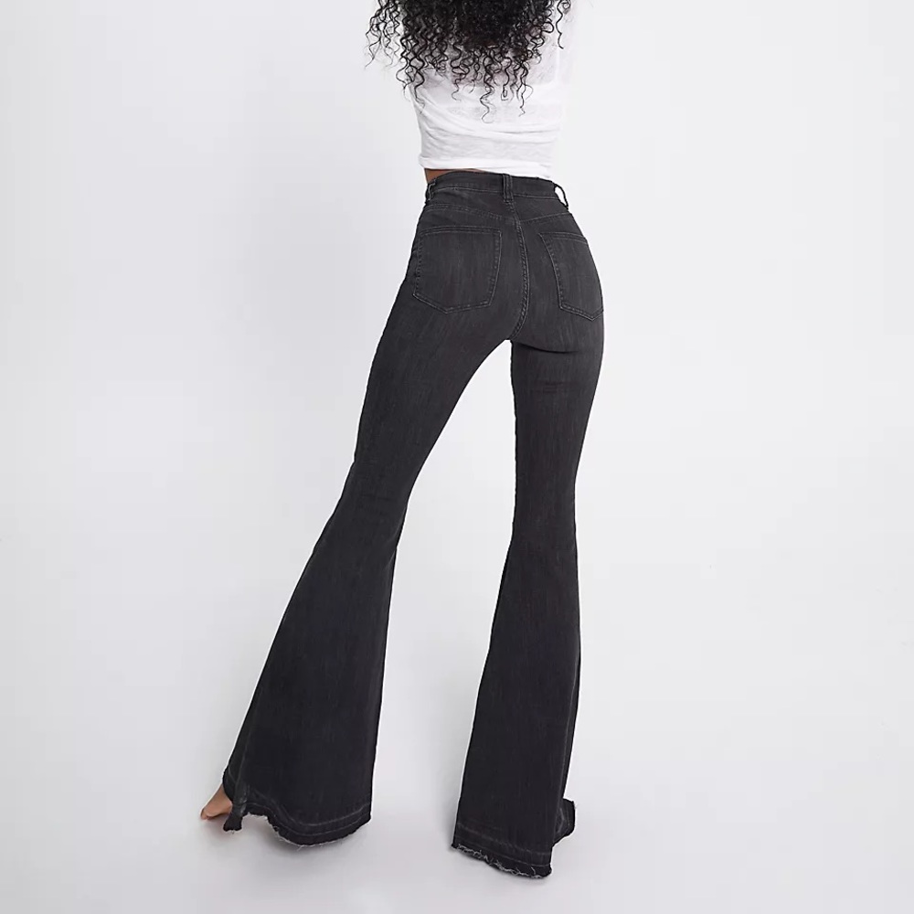 Free People Irreplaceable Flare Jeans